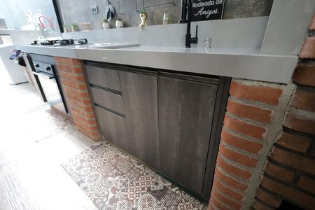 Casa à venda com 250m², 5 quartos e 2 vagasÁrea Gourmet