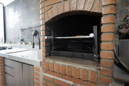 Casa à venda com 250m², 5 quartos e 2 vagasÁrea Gourmet