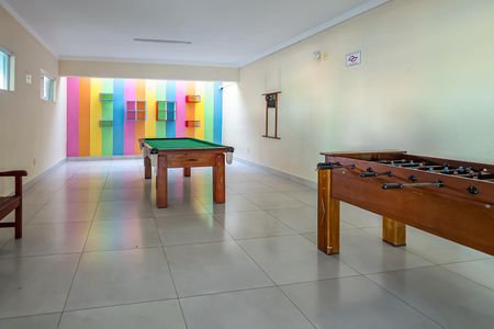 Apartamento para alugar com 155m², 4 quartos e 3 vagas Apartamento para alugar com 155m², 4 quartos e 3 vagasÁrea comum - Jogos