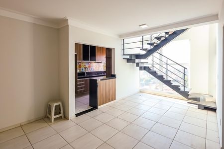 Apartamento para alugar com 155m², 4 quartos e 3 vagas Apartamento para alugar com 155m², 4 quartos e 3 vagasSala