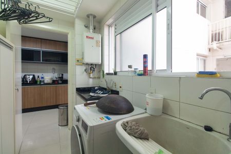 Apartamento para alugar com 144m², 4 quartos e 2 vagas Apartamento para alugar com 144m², 4 quartos e 2 vagasÁrea de Serviço