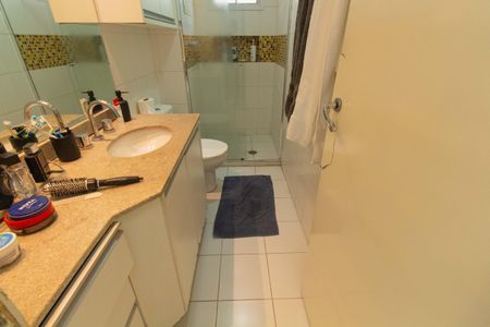 Apartamento para alugar com 144m², 4 quartos e 2 vagas Apartamento para alugar com 144m², 4 quartos e 2 vagasBanheiro