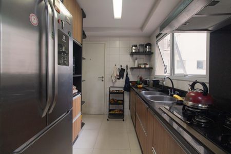 Apartamento para alugar com 144m², 4 quartos e 2 vagas Apartamento para alugar com 144m², 4 quartos e 2 vagasCozinha
