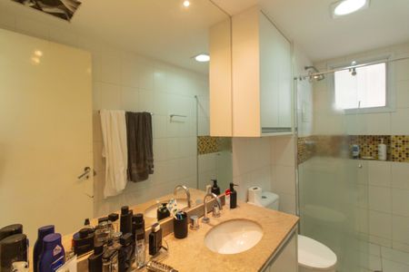 Apartamento para alugar com 144m², 4 quartos e 2 vagas Apartamento para alugar com 144m², 4 quartos e 2 vagasBanheiro