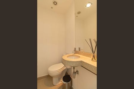 Apartamento para alugar com 144m², 4 quartos e 2 vagas Apartamento para alugar com 144m², 4 quartos e 2 vagasLavabo