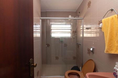 Casa à venda com 117m², 3 quartos e 3 vagasBanheiro Social