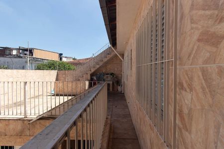 Casa à venda com 117m², 3 quartos e 3 vagasVaranda