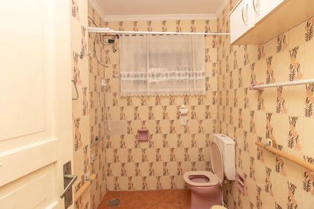 Casa à venda com 117m², 3 quartos e 3 vagasBanheiro Social
