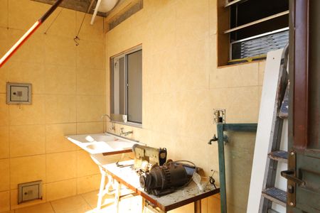 Casa para alugar com 70m², 5 quartos e sem vagaÁrea de Serviço