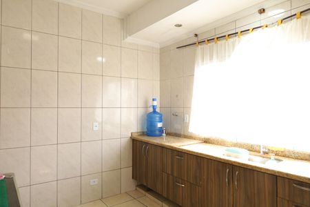Casa para alugar com 70m², 5 quartos e sem vagaCozinha