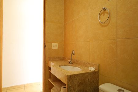 Casa para alugar com 70m², 5 quartos e sem vagaBanheiro 1