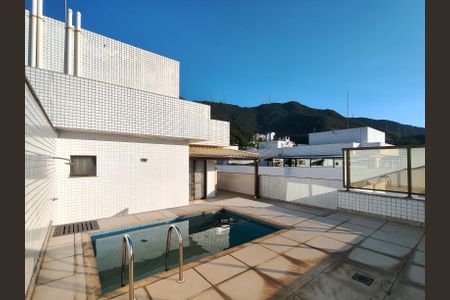Apartamento à venda com 273m², 4 quartos e 3 vagasPiscina