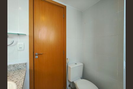 Apartamento à venda com 273m², 4 quartos e 3 vagasBanheiro da Suíte 1