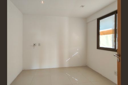 Apartamento à venda com 273m², 4 quartos e 3 vagasCloset da suíte 1