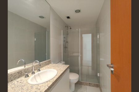 Apartamento à venda com 273m², 4 quartos e 3 vagasBanheiro da Suíte 3