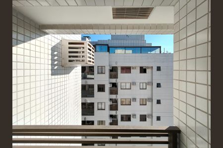 Apartamento à venda com 273m², 4 quartos e 3 vagasVista da Área de Serviço