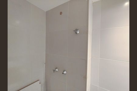 Apartamento à venda com 273m², 4 quartos e 3 vagasBanheiro social