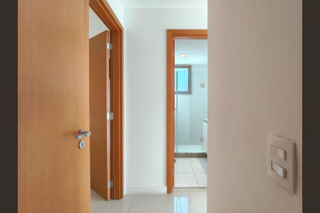 Apartamento à venda com 273m², 4 quartos e 3 vagasCorredor