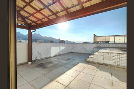 Apartamento à venda com 273m², 4 quartos e 3 vagasTerraço