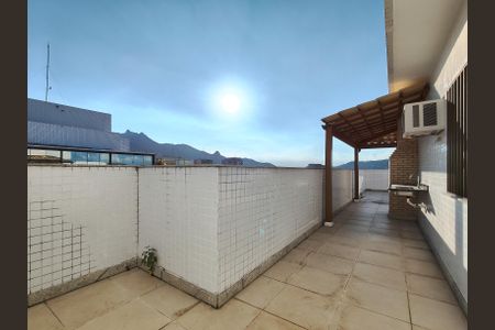 Apartamento à venda com 273m², 4 quartos e 3 vagasTerraço