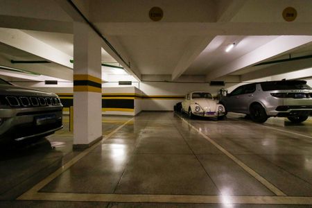 Apartamento para alugar com 305m², 5 quartos e 2 vagas Apartamento para alugar com 305m², 5 quartos e 2 vagasGaragem