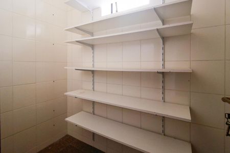 Apartamento para alugar com 305m², 5 quartos e 2 vagas Apartamento para alugar com 305m², 5 quartos e 2 vagasÁrea comum