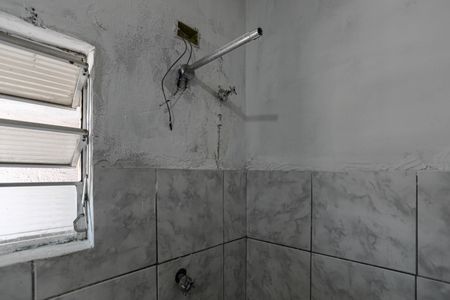 Casa para alugar com 40m², 2 quartos e 1 vaga Casa para alugar com 40m², 2 quartos e 1 vagaBanheiro