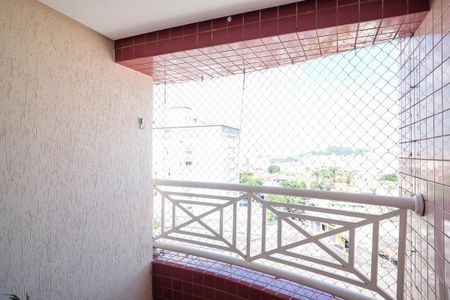 Apartamento à venda com 188m², 3 quartos e 2 vagasVaranda da suíte