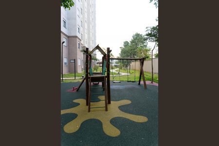 Apartamento para alugar com 43m², 2 quartos e 1 vaga Apartamento para alugar com 43m², 2 quartos e 1 vagaÁrea comum - Playground