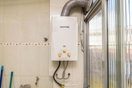 Apartamento à venda com 85m², 2 quartos e 1 vagaÁrea de Serviço - Aquecedor