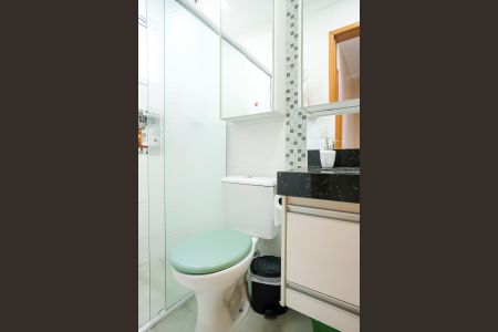 Casa à venda com 123m², 3 quartos e 2 vagasBanheiro