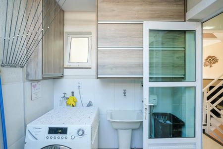 Casa à venda com 123m², 3 quartos e 2 vagasÁrea de serviço