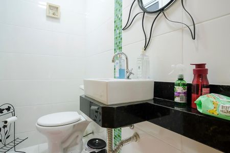 Casa à venda com 123m², 3 quartos e 2 vagasLavabo