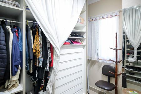 Casa à venda com 123m², 3 quartos e 2 vagasCloset