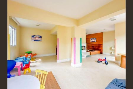 Apartamento à venda com 62m², 3 quartos e 1 vagaÁrea externa