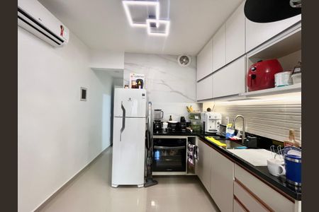 Studio à venda com 38m², 1 quarto e sem vaga Studio à venda com 38m², 1 quarto e sem vagaCozinha