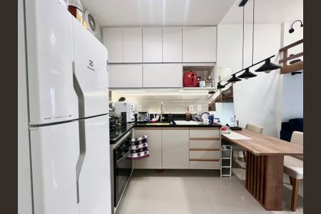 Studio à venda com 38m², 1 quarto e sem vaga Studio à venda com 38m², 1 quarto e sem vagaCozinha