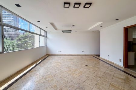 Apartamento à venda com 3 quartos, 123m² em Jardim America, São Paulo