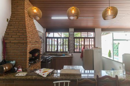 Casa para alugar com 454m², 3 quartos e 4 vagas Casa para alugar com 454m², 3 quartos e 4 vagasEspaço Gourmet