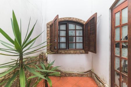 Casa para alugar com 454m², 3 quartos e 4 vagas Casa para alugar com 454m², 3 quartos e 4 vagasJardim de Inverno