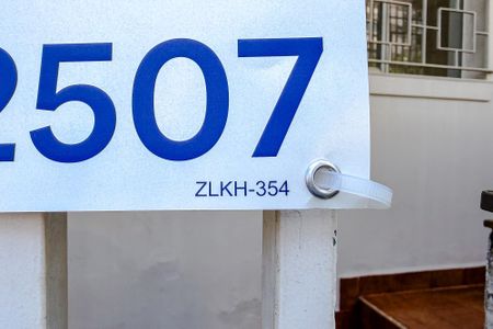 Casa à venda com 120m², 3 quartos e sem vagaZLKH-354