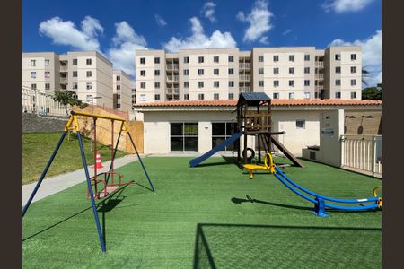 Casa para alugar com 47m², 2 quartos e 1 vaga Casa para alugar com 47m², 2 quartos e 1 vagaÁrea comum - Playground