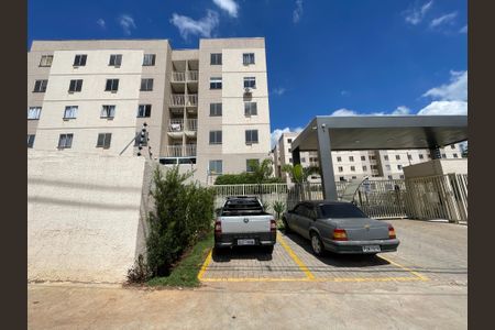 Casa para alugar com 47m², 2 quartos e 1 vaga Casa para alugar com 47m², 2 quartos e 1 vagaFachada e portaria