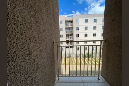 Casa para alugar com 47m², 2 quartos e 1 vaga Casa para alugar com 47m², 2 quartos e 1 vagaSacada