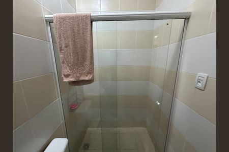 Apartamento à venda com 75m², 2 quartos e 1 vagaBanheiro