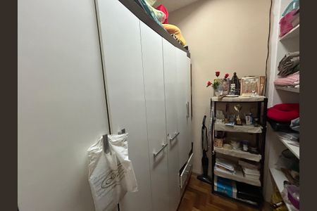 Apartamento à venda com 75m², 2 quartos e 1 vagaCloset da suíte