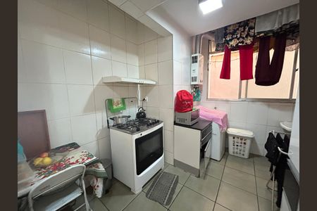 Apartamento à venda com 75m², 2 quartos e 1 vagaCozinha e Área de Serviço