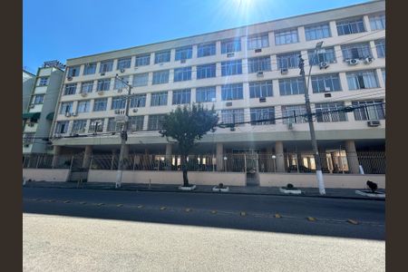 Apartamento à venda com 75m², 2 quartos e 1 vagaFachada do Prédio