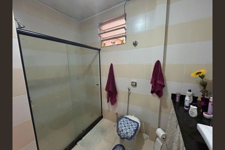 Apartamento à venda com 75m², 2 quartos e 1 vagaBanheiro da Suíte