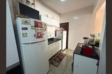 Apartamento à venda com 75m², 2 quartos e 1 vagaCozinha